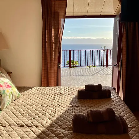 Vistalinda Cabins Calheta  Extérieur photo